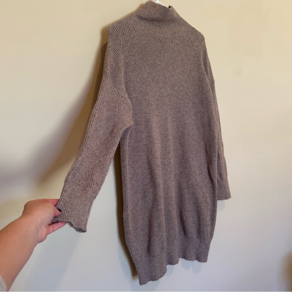 Aerie Cozyup Funnel Neck Taupe Sweater Dress size Small - Picture 5 of 10